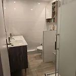 Les Pieds Dans L'eau Dans Front De Avec Piscines, Tennis, Privee Apartamento *